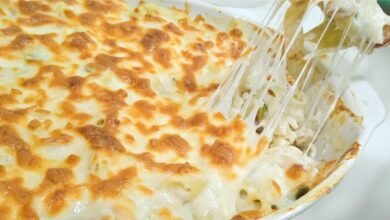 طريقة عمل المكرونة بالبشاميل مع الجبن الموزاريلا