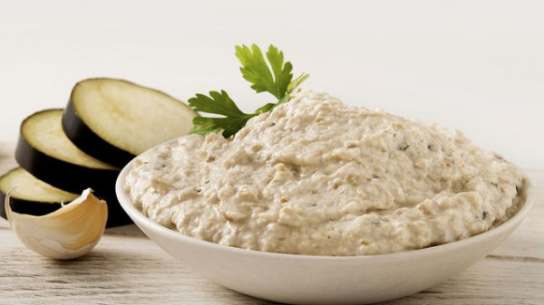 طريقة تحضير بابا غنوج بالطحينة بخطوات سهلة ولذيذة