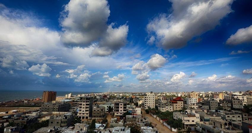 توقعات الطقس في فلسطين اليوم أجواء معتدلة تميل إلى الخريفية