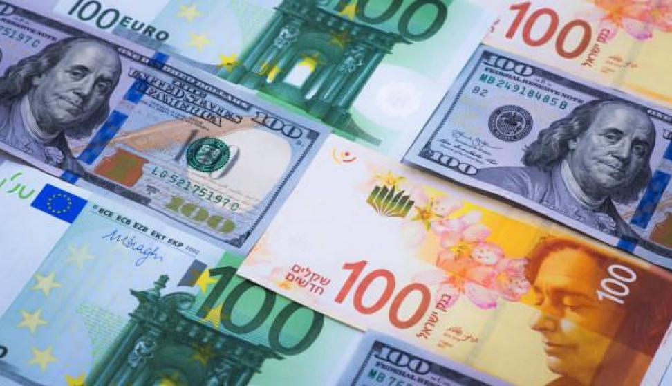 أسعار العملات اليوم استقرار الدولار مقابل ارتفاع الدينار واليورو