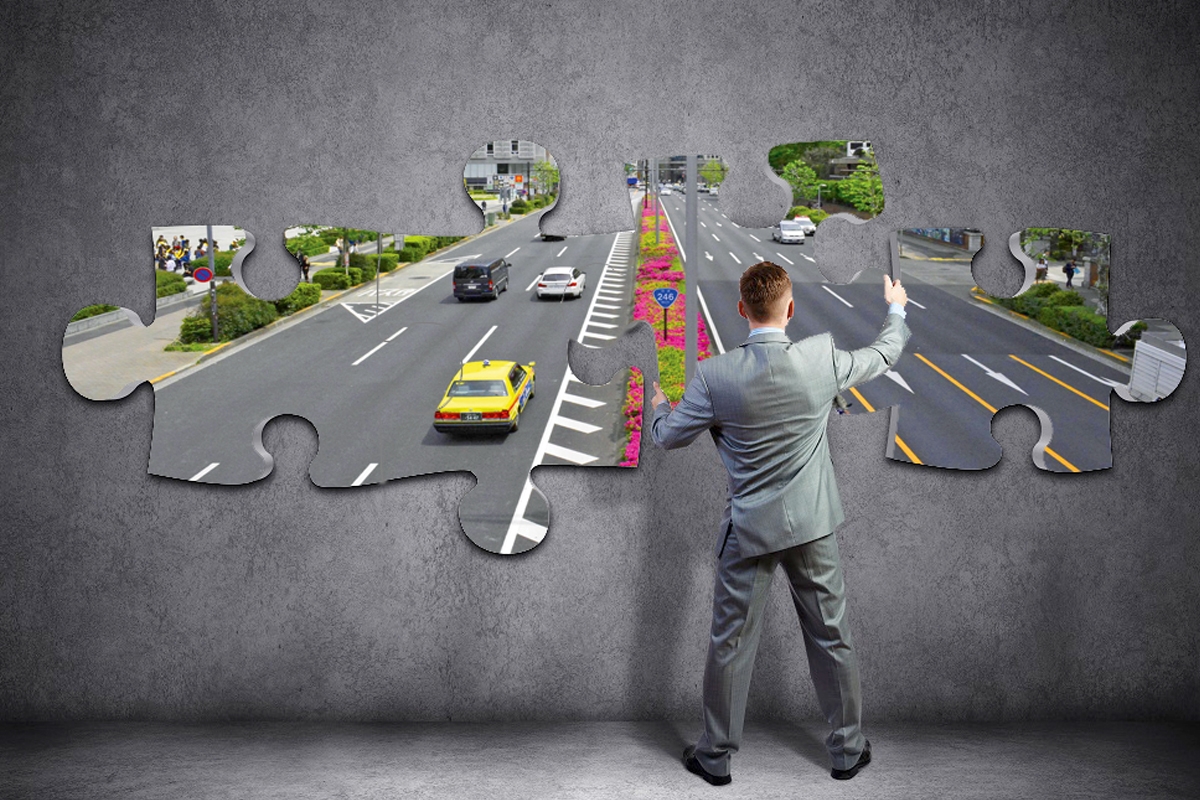 تعد الطرق بجميع أنواعها من جوانب البنية الأساسية المهمة التي اعتنت بها حكومة وط