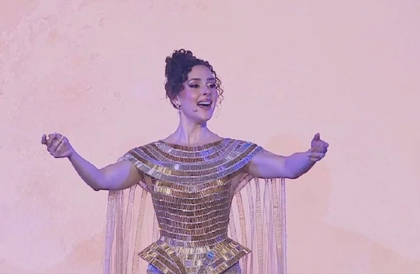 من هي السوبرانو المصرية شيرين أحمد طارق التي أبهرت العالم في حفل افتتاح المتحف المصري الكبير؟
