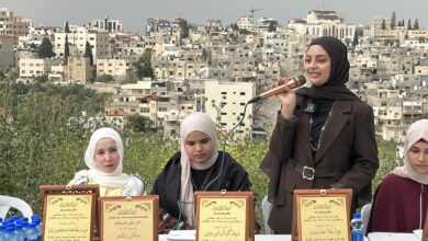 كاتبات مخيم طولكرم