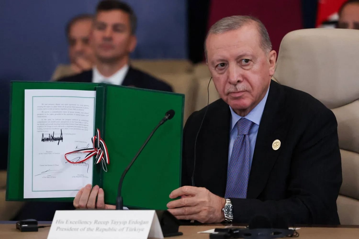 أردوغان يؤكد التزام تركيا بتنفيذ اتفاق غزة