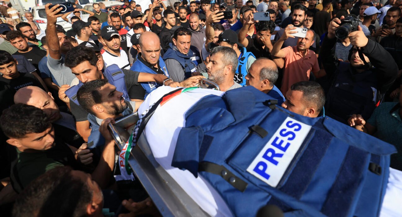 بعد بيانات نعي.. لماذا حذفت لجنة حماية الصحفيين أسماء من قائمة شهداء الإعلام في غزة؟
